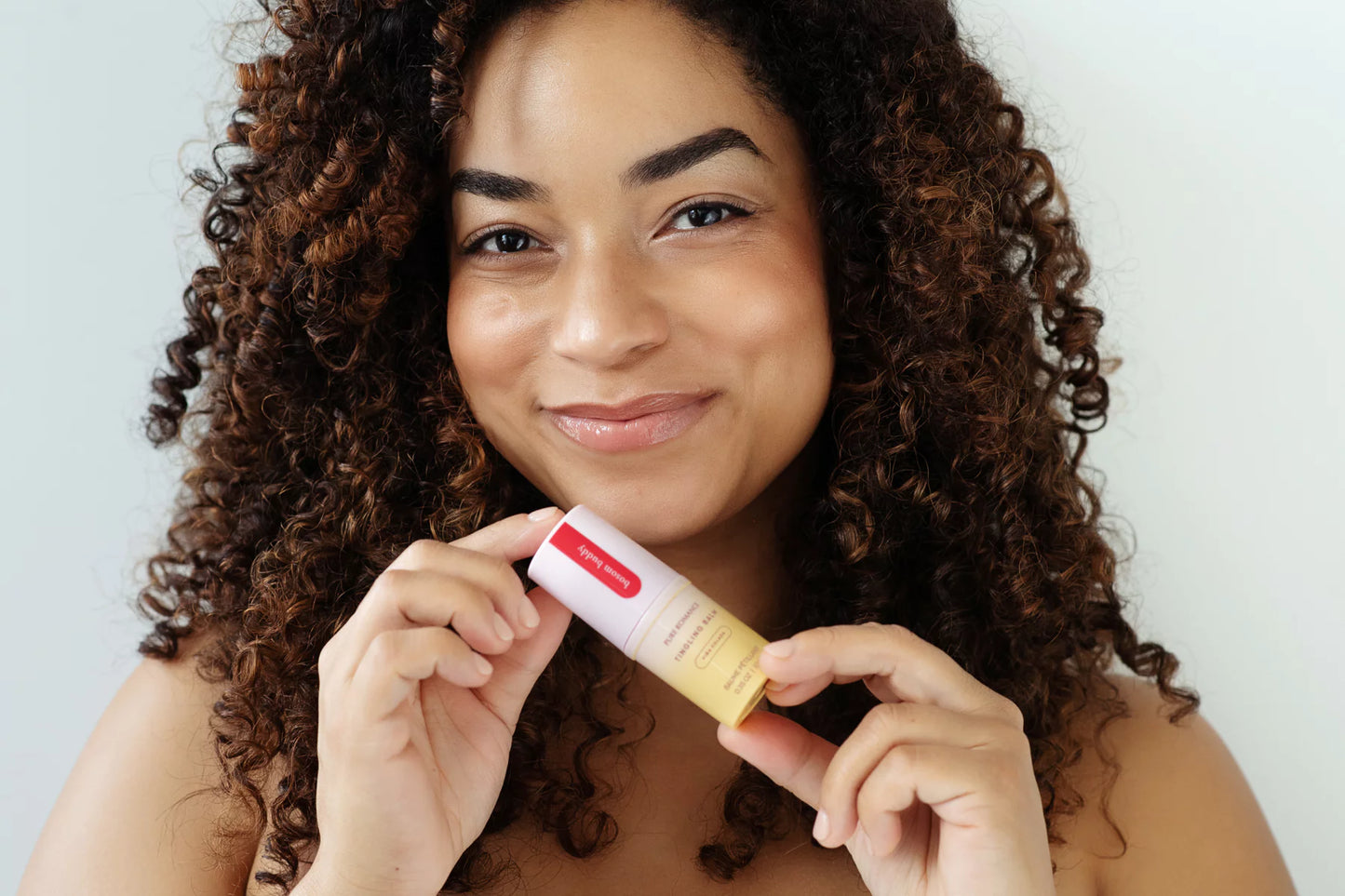 Bosom Buddy - Piña Colada Bálsamo hormigueante para labios y pezones